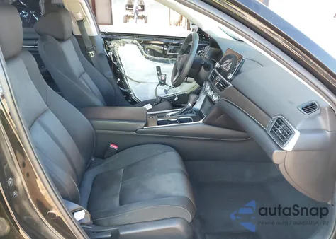 2018 Honda Accord Ex z USA, uszkodzony, nr VIN 1HGCV1F4XJA250387